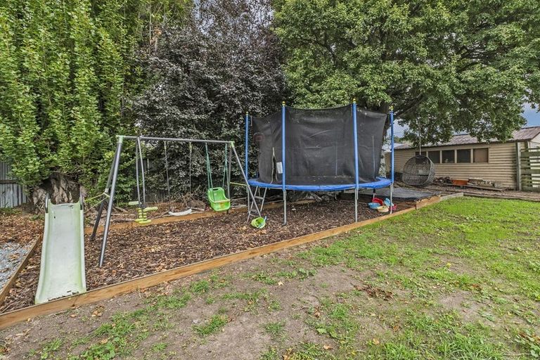 Photo of property in 46 Hastings Street, Southbridge, 7602