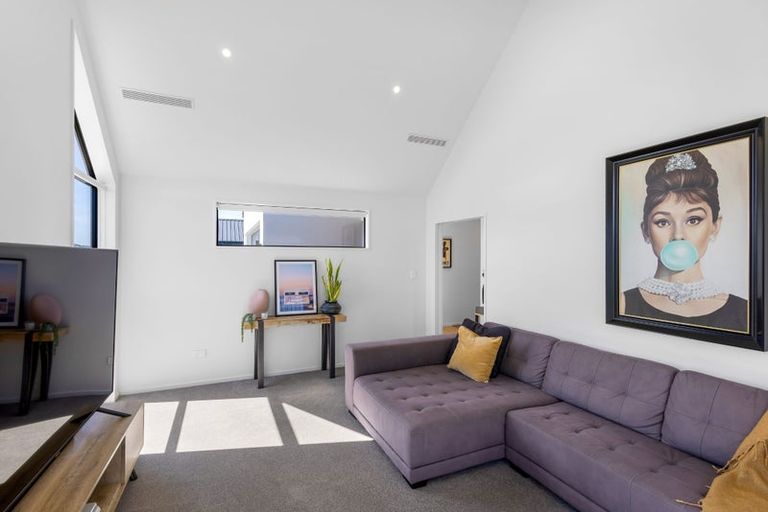 Photo of property in 12 Timara Crescent, Marshland, Christchurch, 8083