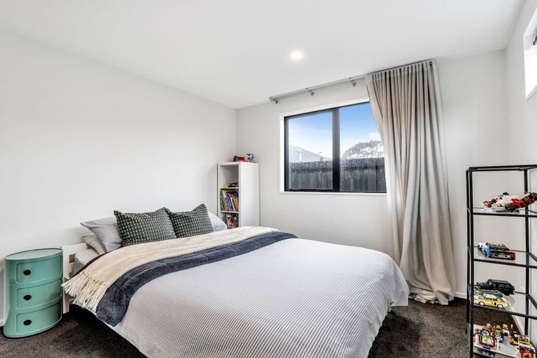 Photo of property in 5 Larissa Road, Halswell, Christchurch, 8025