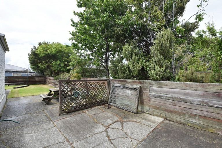 Photo of property in 15 Ash Street, Newfield, Invercargill, 9812