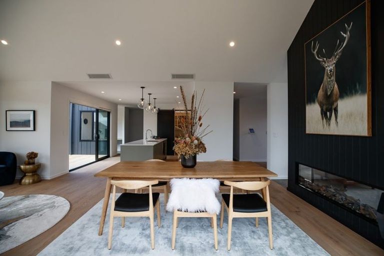 Photo of property in 45 Te Taniwha Road, One Tree Point, 0118