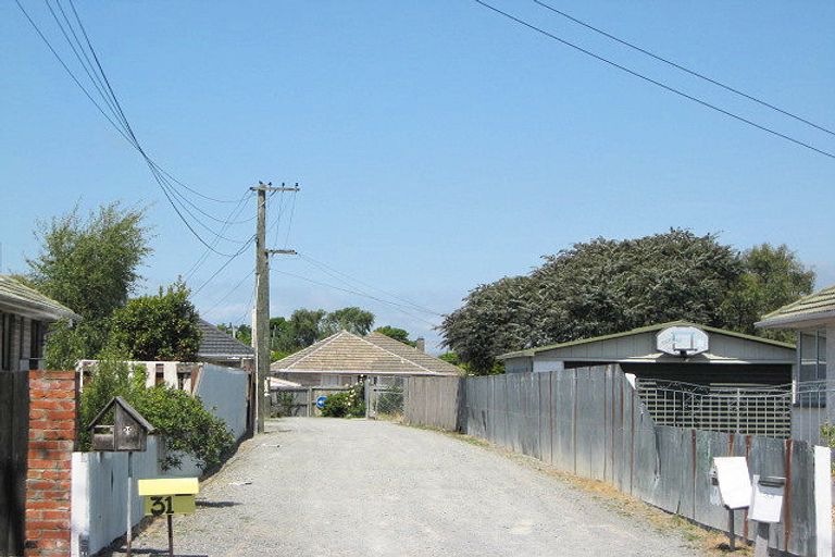 Photo of property in 33 Tomrich Street, Aranui, Christchurch, 8061
