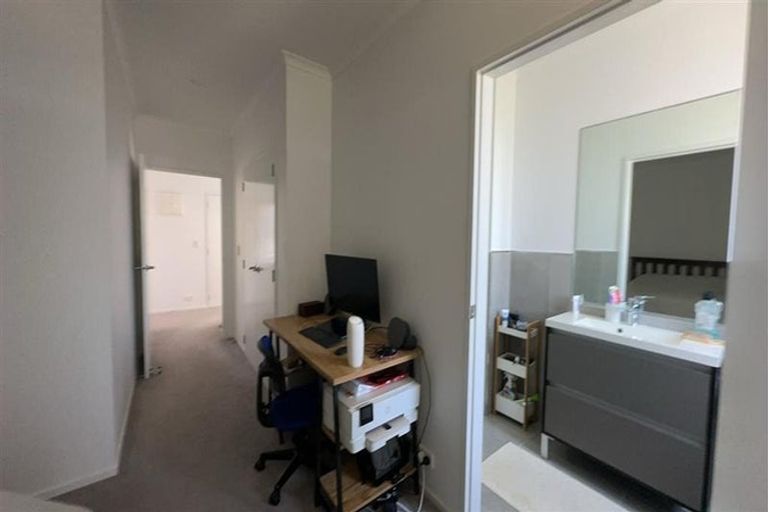 Photo of property in 16 Flounder Road, Hobsonville, Auckland, 0616