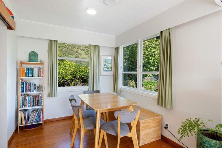 Photo of property in 26a Tilley Road, Paekakariki, 5034