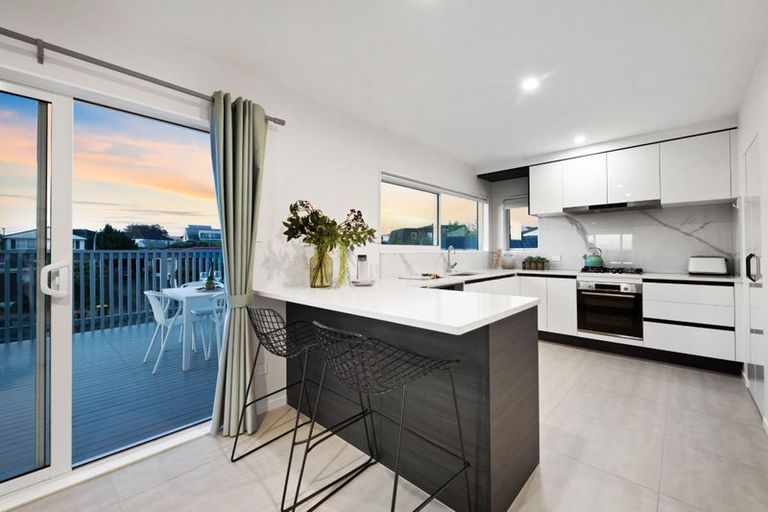 Photo of property in 23 Galsworthy Place, Bucklands Beach, Auckland, 2014