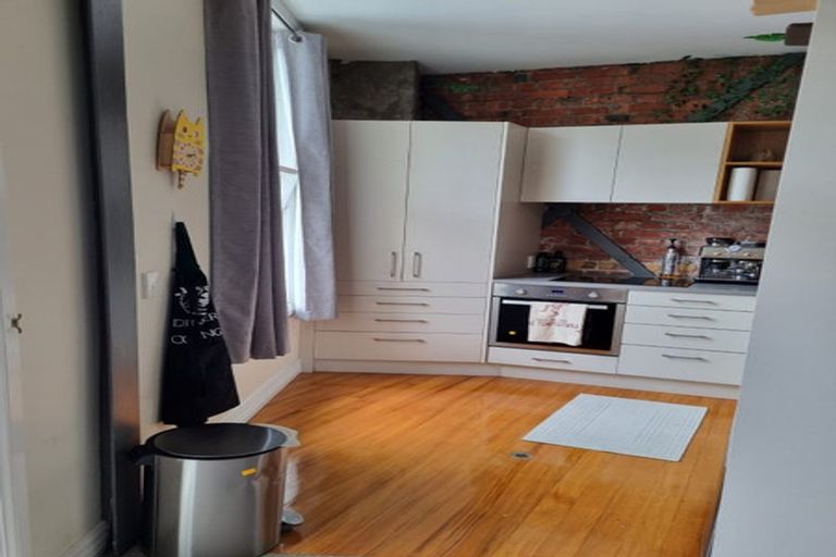 Photo of property in Columbia Apartments, 10/32 Cuba Street, Te Aro, Wellington, 6011