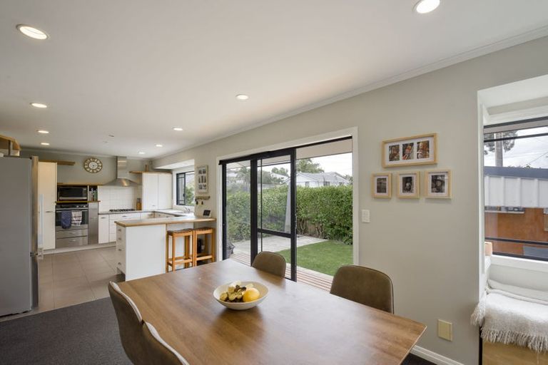 Photo of property in 95a Brightside Road, Stanmore Bay, Whangaparaoa, 0932