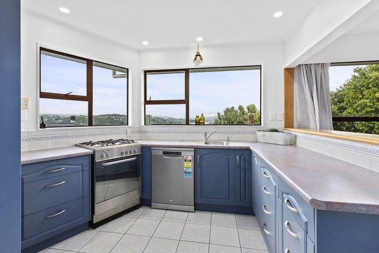 Photo of property in 15 Truro Road, Camborne, Porirua, 5026