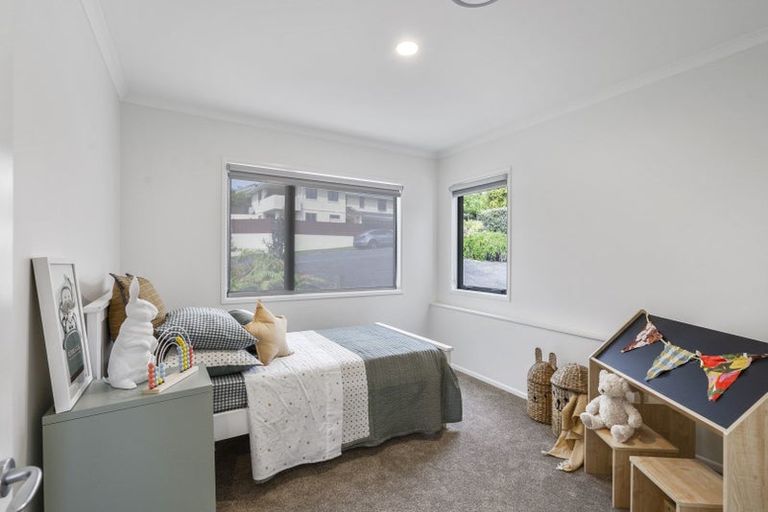 Photo of property in 205 Heta Road, Merrilands, New Plymouth, 4312