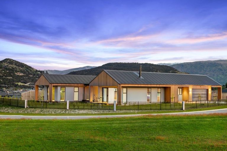 Photo of property in Northlake, 14 Erewhon Crescent, Wanaka, 9305