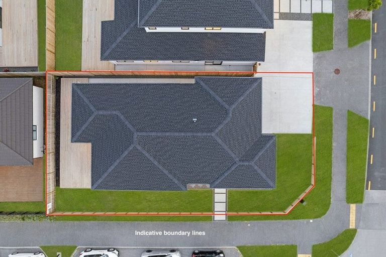 Photo of property in 28 Korowhiti Road, Clarks Beach, 2122