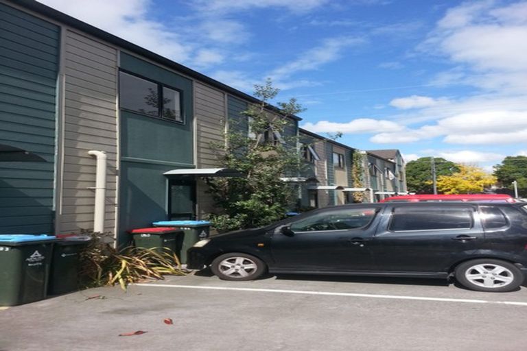 Photo of property in 130 Mays Road, St Albans, Christchurch, 8052