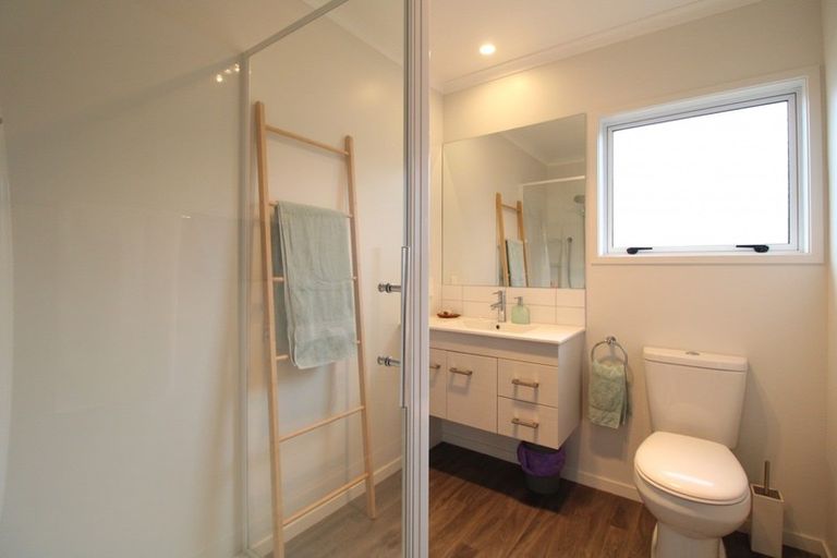 Photo of property in 124 Rangiora Crescent, Matarangi, Whitianga, 3592