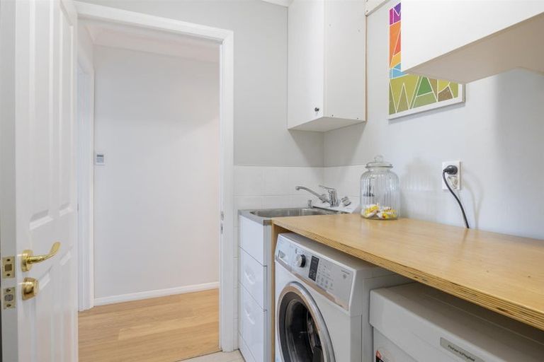 Photo of property in 603 Peak Road, Helensville, 0875