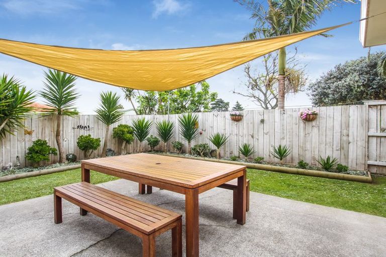 Photo of property in 17 Jelicich Court, Henderson, Auckland, 0612