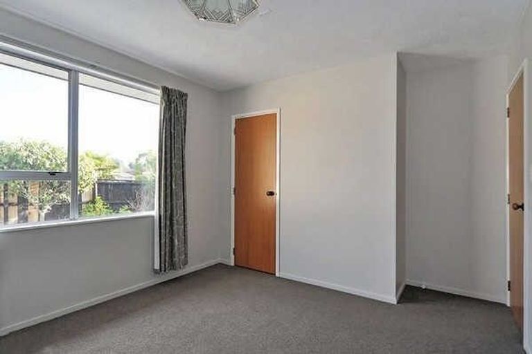 Photo of property in 15 Pukeko Place, Southshore, Christchurch, 8062