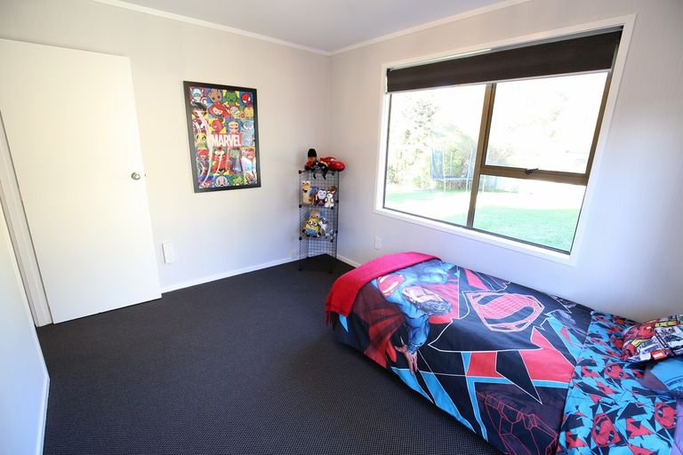Photo of property in 11 Matipo Crescent, Pukete, Hamilton, 3200