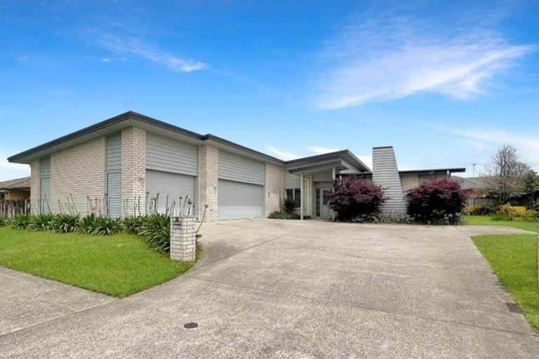 Photo of property in 67 Farringdon Avenue, Rototuna North, Hamilton, 3210