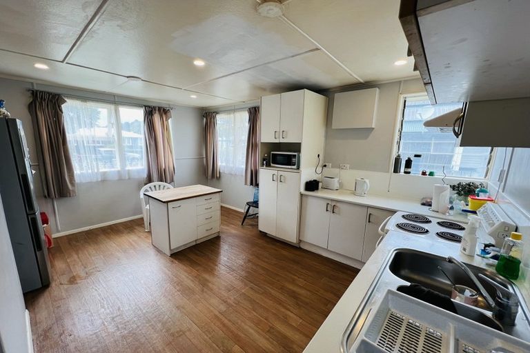 Photo of property in 43 Vogel Street, Kawerau, 3127