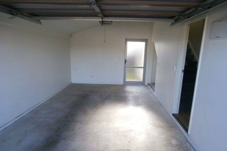 Photo of property in 49 Fairfield Avenue, Addington, Christchurch, 8024