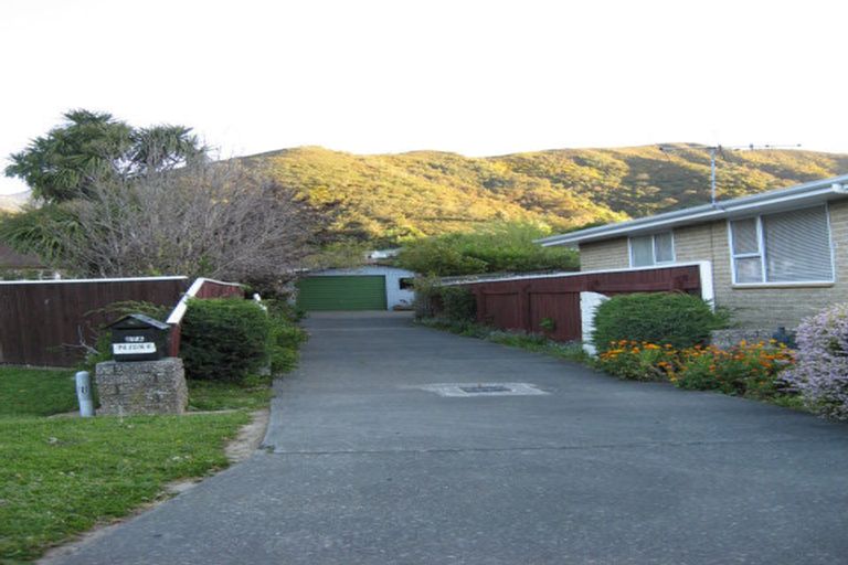 Photo of property in 27 Oxford Street, Picton, 7220