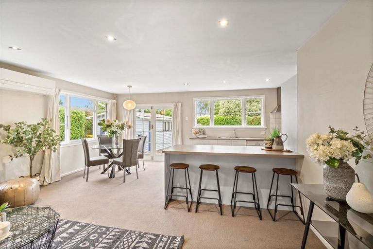 Photo of property in 51 Gregan Crescent, Burnside, Christchurch, 8053