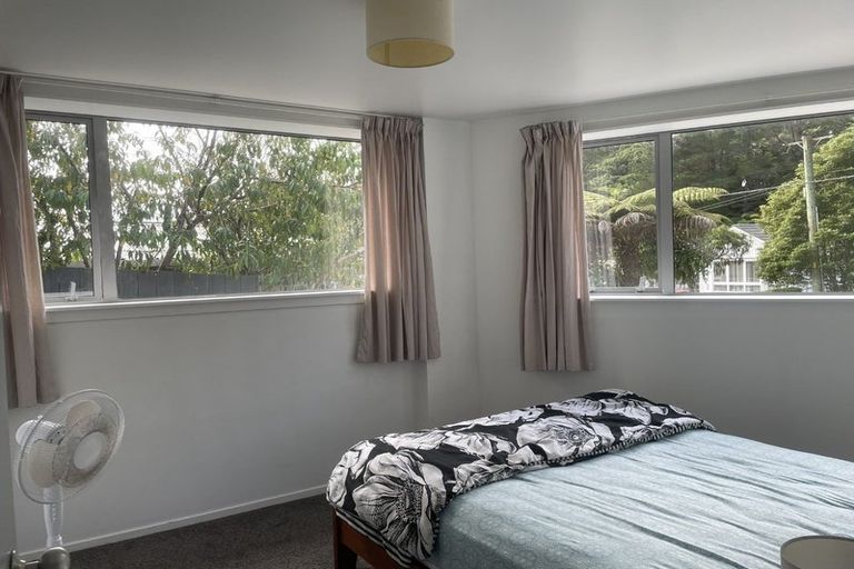 Photo of property in 70 Sunny Grove, Wainuiomata, Lower Hutt, 5014