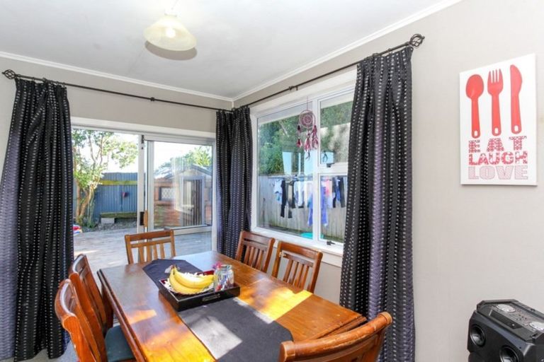 Photo of property in 163a Pembroke Street, Westown, New Plymouth, 4310