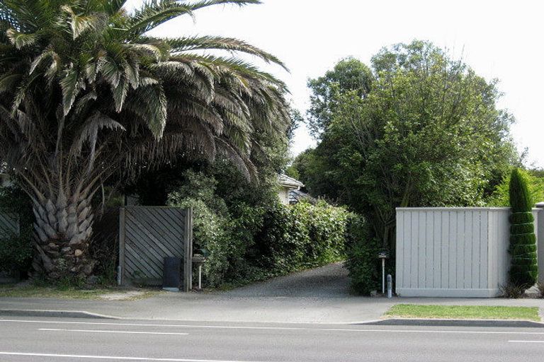 Photo of property in 288 Yaldhurst Road, Avonhead, Christchurch, 8042