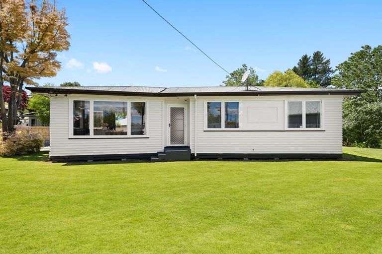 Photo of property in 56 Southsea Crescent, Silverdale, Hamilton, 3216