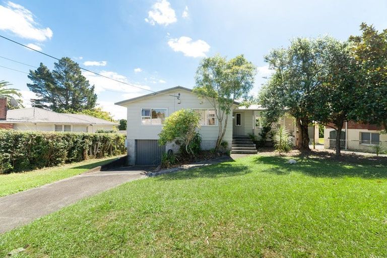 Photo of property in 23 Sherwood Avenue, Te Atatu South, Auckland, 0610