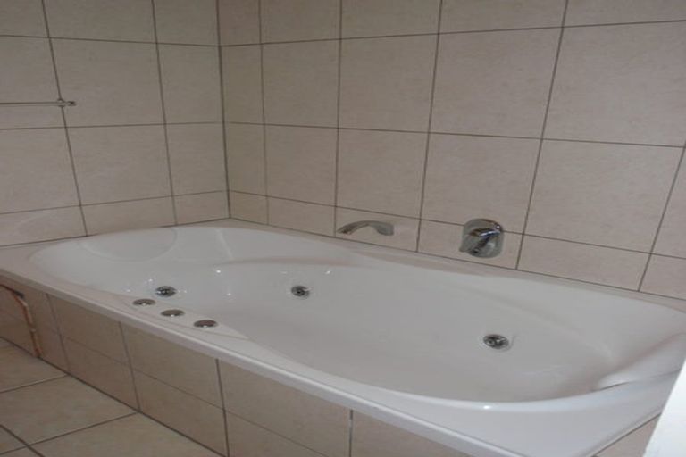 Photo of property in 81 View Road, Houghton Bay, Wellington, 6023