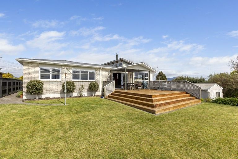 Photo of property in 41 Discovery Place, Marfell, New Plymouth, 4310