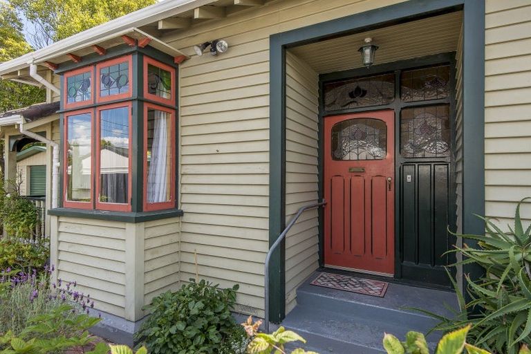 Photo of property in 33 Hendon Street, Edgeware, Christchurch, 8013