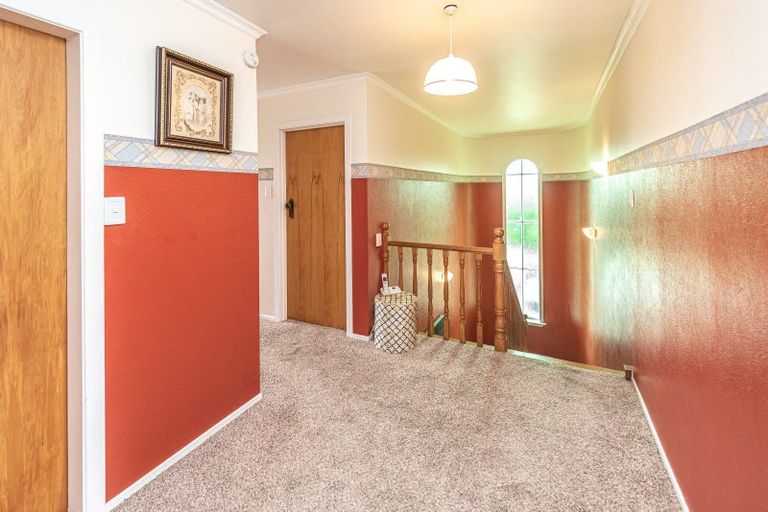 Photo of property in 12 Rawhiti Place, Saint Johns Hill, Whanganui, 4501