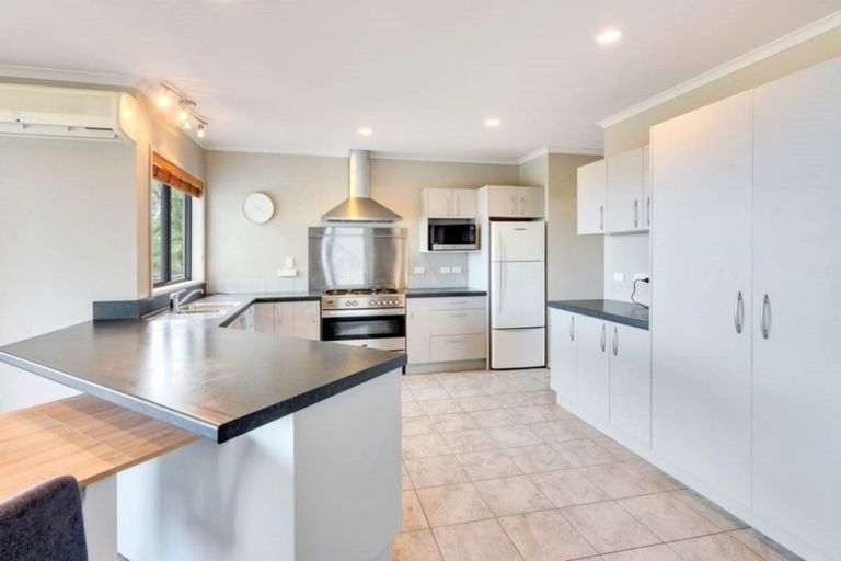 Photo of property in 118 West Road, Kaukapakapa, 0873