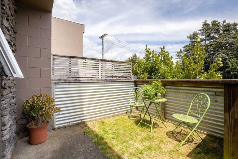 Photo of property in 5/57 Carrington Street, Lower Vogeltown, New Plymouth, 4310