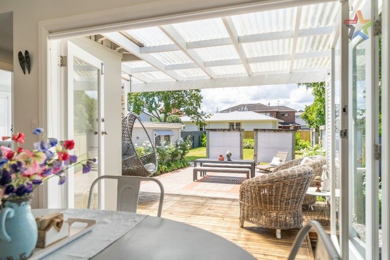 Photo of property in 7 Mitchell Street, Epuni, Lower Hutt, 5011