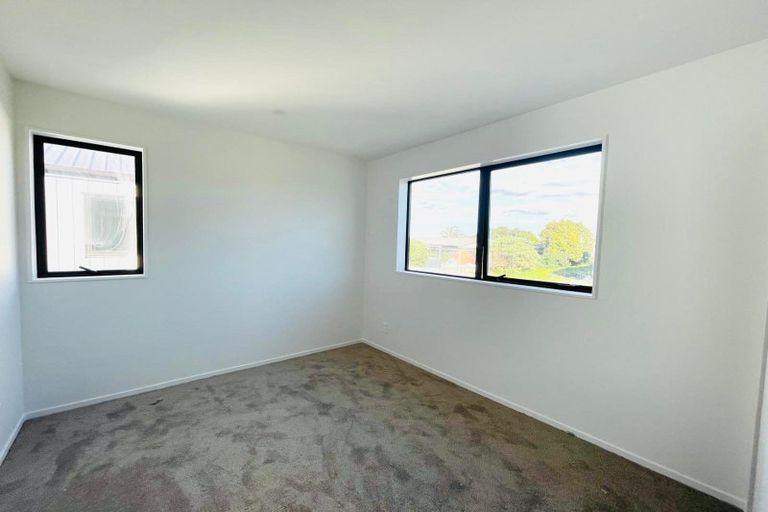 Photo of property in 3f Norfolk Place, Papatoetoe, Auckland, 2025