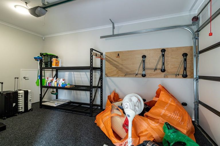 Photo of property in 35 Koura Drive, Red Beach, 0932