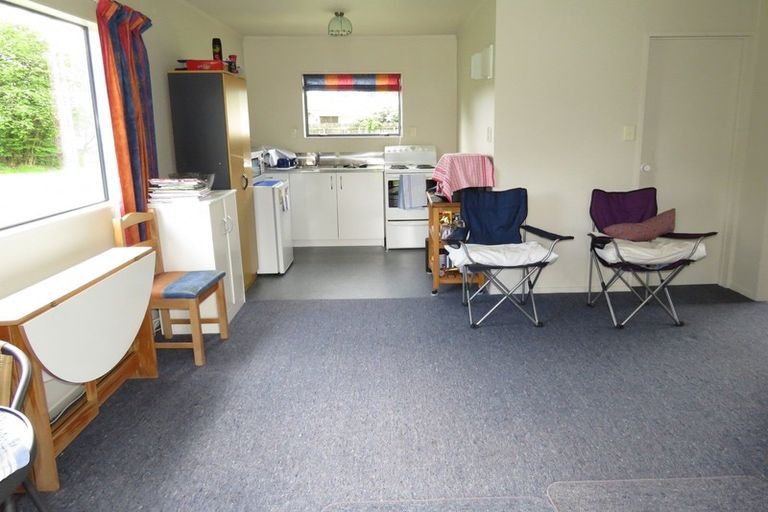 Photo of property in 20 Walsh Street, Reefton, 7830