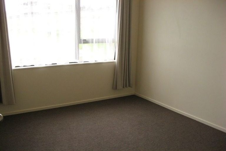 Photo of property in 12 Kihi Place, Ruakaka, 0116