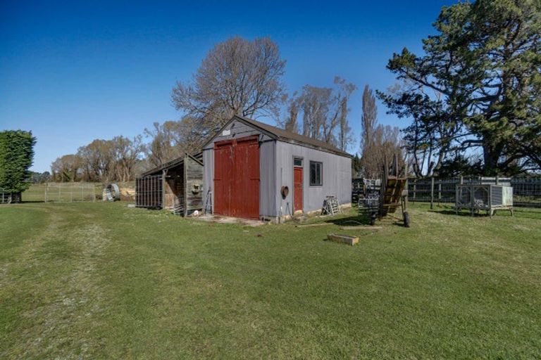 Photo of property in 189 O'roarkes Road, Fernside, Rangiora, 7471
