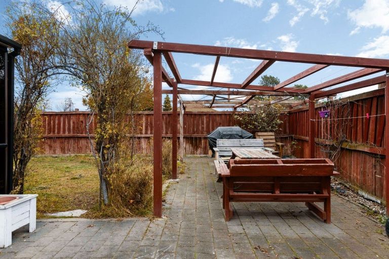 Photo of property in 16 Jollys Road, Cromwell, 9310