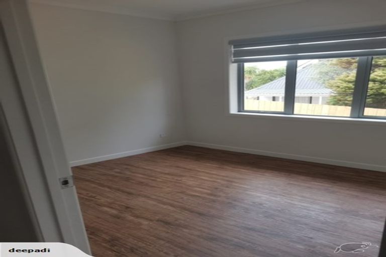 Photo of property in 4 Fortuna Place, East Tamaki Heights, Auckland, 2016