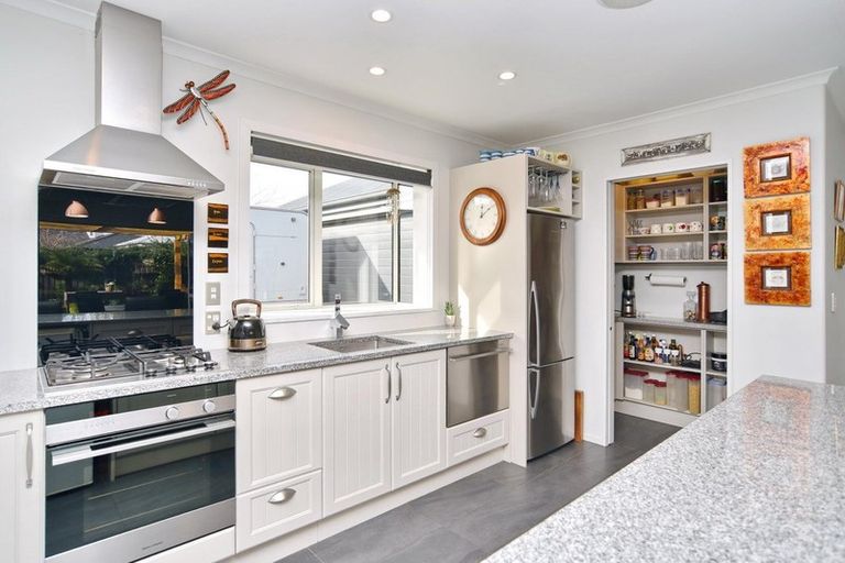 Photo of property in 18 Clarevale Street, Burwood, Christchurch, 8083