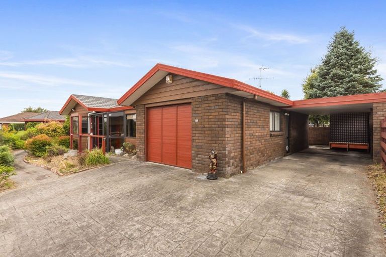 Photo of property in 28 Cedar Drive, Paraparaumu Beach, Paraparaumu, 5032