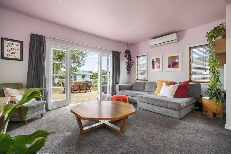 Photo of property in 48 Cate Road, Rototuna North, Hamilton, 3210