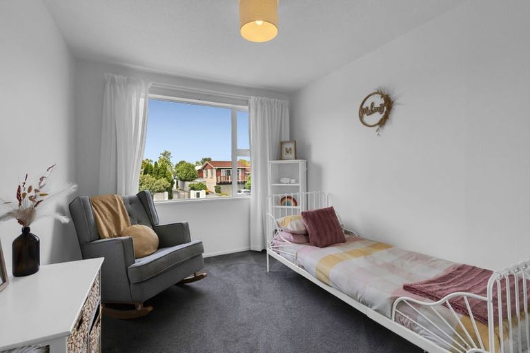 Photo of property in 10 O'halloran Drive, Halswell, Christchurch, 8025