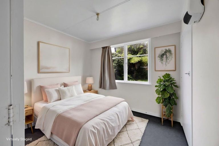 Photo of property in 19 Oranga Street, Marfell, New Plymouth, 4310